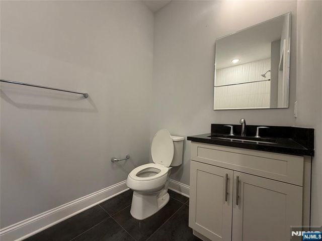 40 Park Avenue 303, Park Ridge, NJ 07656