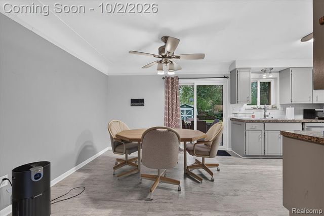 5539 Sunwood Drive, Waterford, MI 48329