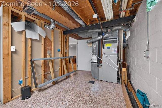 5539 Sunwood Drive, Waterford, MI 48329