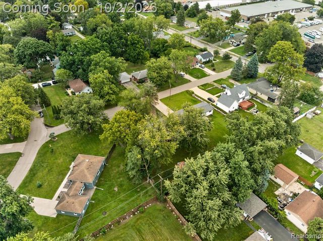 5539 Sunwood Drive, Waterford, MI 48329