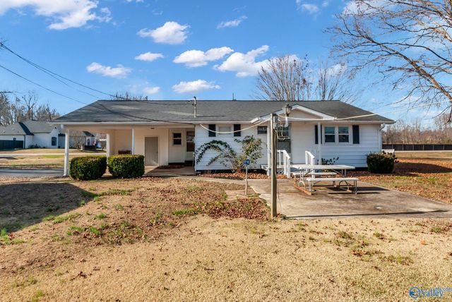 10248 New Cut Road, Athens, AL 35611