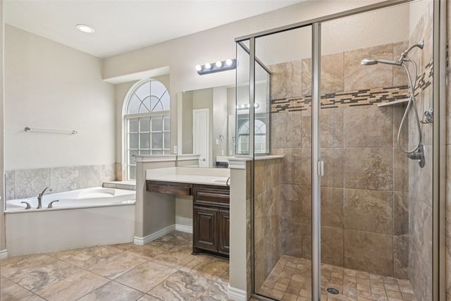 1320 Ghost Flower Drive, Fort Worth, TX 76177