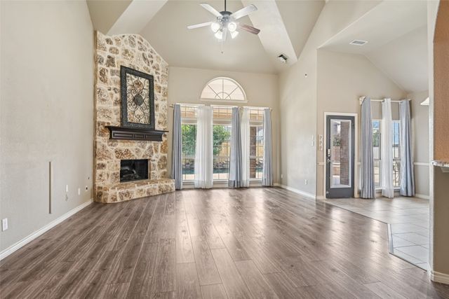 1320 Ghost Flower Drive, Fort Worth, TX 76177