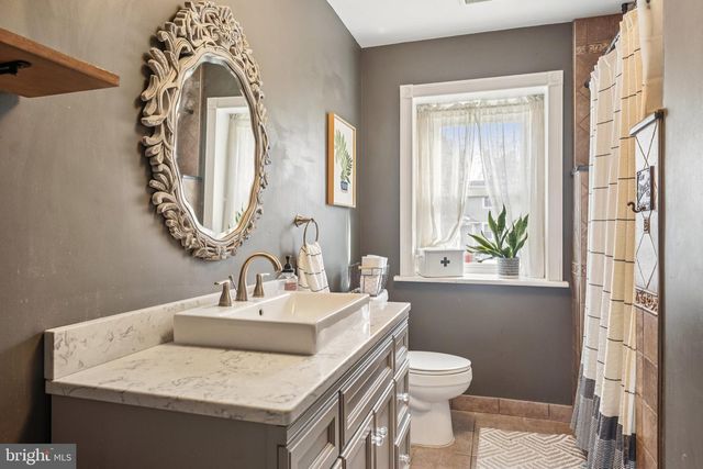 100 THIRD AVE, Haddon Heights, NJ 08035