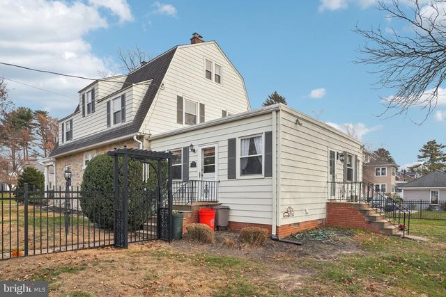 100 THIRD AVE, Haddon Heights, NJ 08035