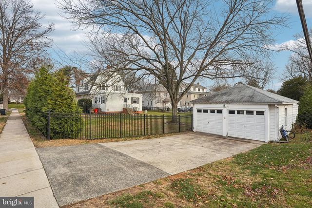 100 THIRD AVE, Haddon Heights, NJ 08035