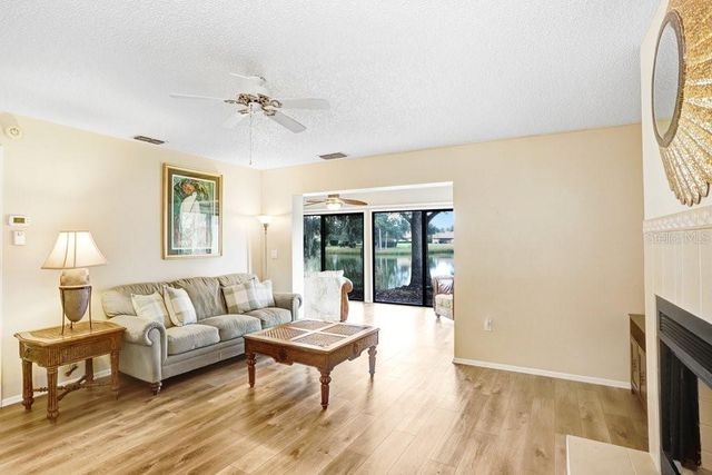 4742 OAK HILL DRIVE 12, Sarasota, FL 34232