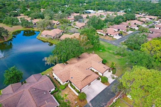 4742 OAK HILL DRIVE 12, Sarasota, FL 34232