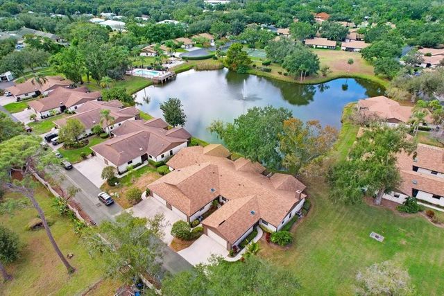 4742 OAK HILL DRIVE 12, Sarasota, FL 34232