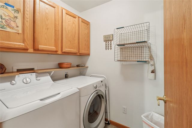 104 Ivy Drive, Montezuma, IA 50171