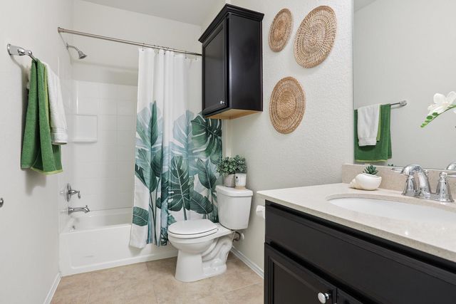 242 Cascata WAY, Liberty Hill, TX 78642
