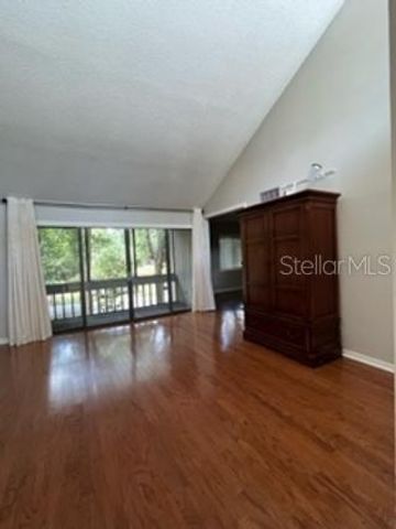 212 CROWN OAKS WAY 212, Longwood, FL 32779