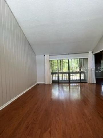 212 CROWN OAKS WAY 212, Longwood, FL 32779