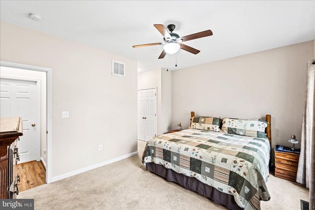 15570 DICKINSONS CORNER DR, King George, VA 22485
