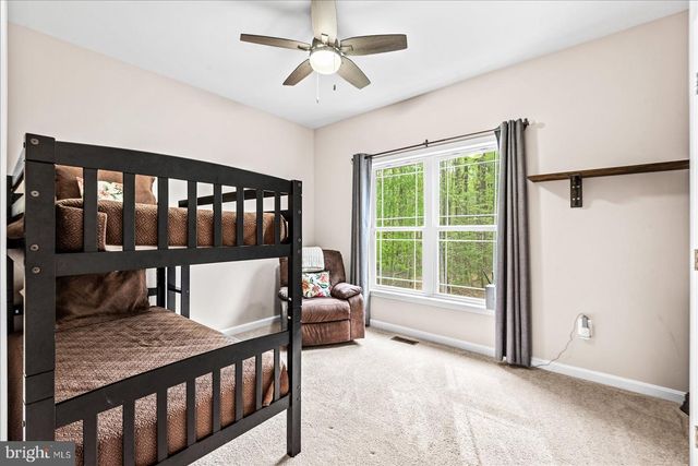 15570 DICKINSONS CORNER DR, King George, VA 22485