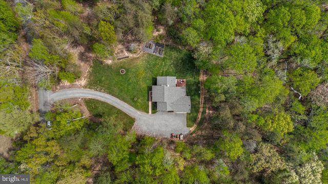15570 DICKINSONS CORNER DR, King George, VA 22485