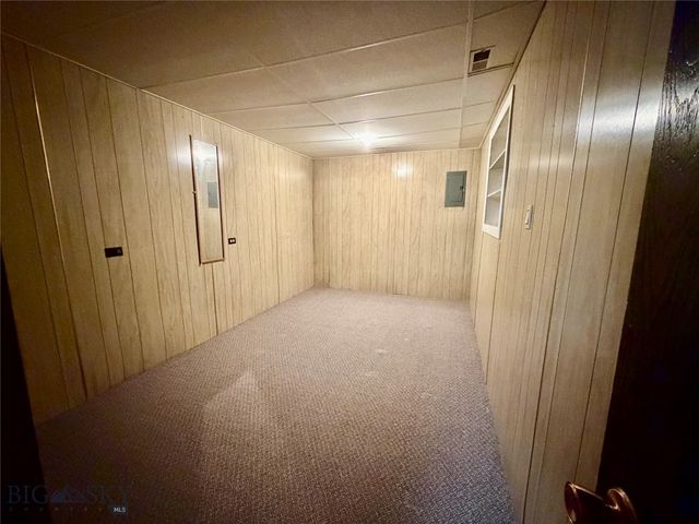 1953 S Warren Avenue, Butte, MT 59701