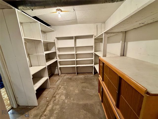 1953 S Warren Avenue, Butte, MT 59701