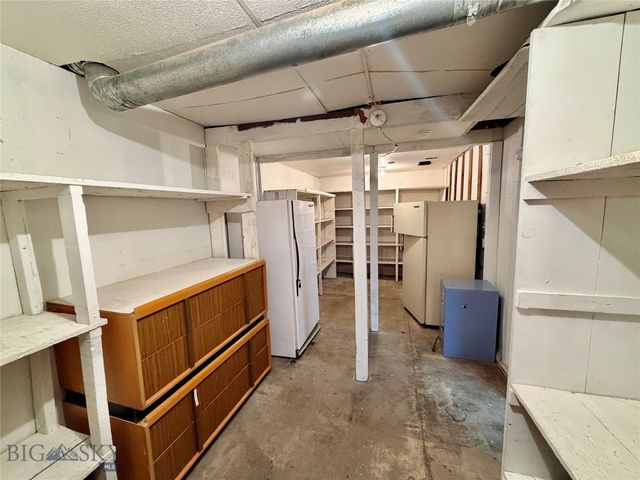1953 S Warren Avenue, Butte, MT 59701