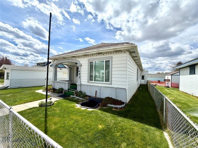1953 S Warren Avenue, Butte, MT 59701