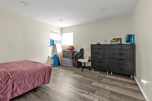 220 Crown Avenue, Floral Park, NY 11001