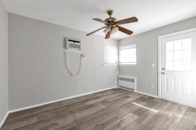 220 Crown Avenue, Floral Park, NY 11001