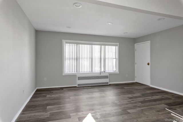 220 Crown Avenue, Floral Park, NY 11001