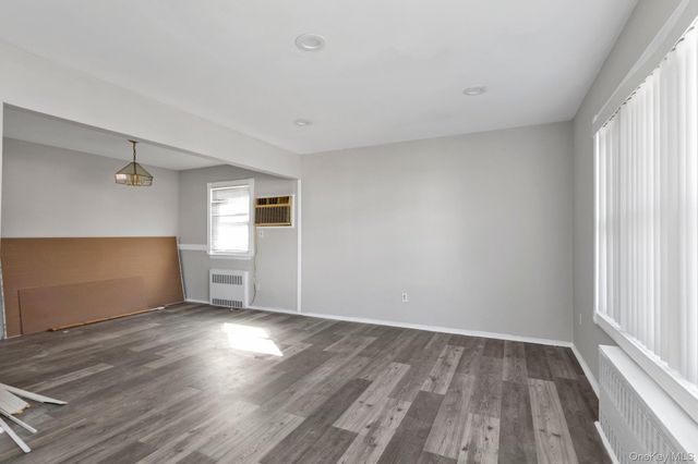 220 Crown Avenue, Floral Park, NY 11001