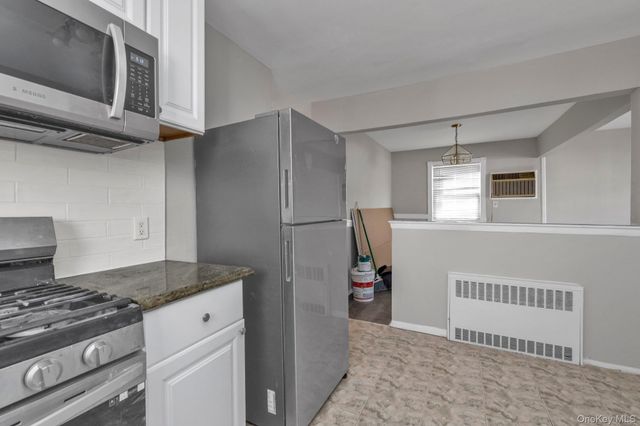 220 Crown Avenue, Floral Park, NY 11001