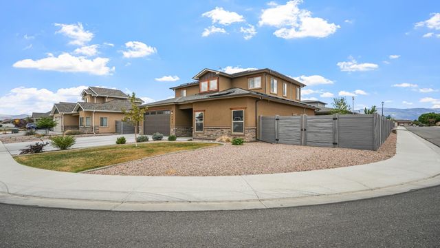 242 Crystal Brook Way, Grand Junction, CO 81503