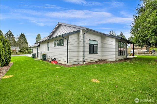 8103 Kayak Way, Blaine, WA 98230