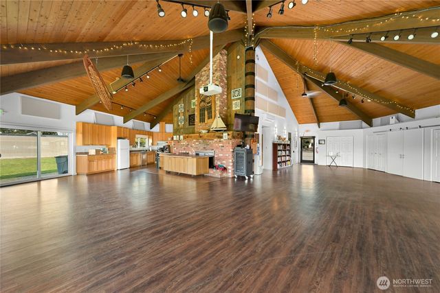 8103 Kayak Way, Blaine, WA 98230