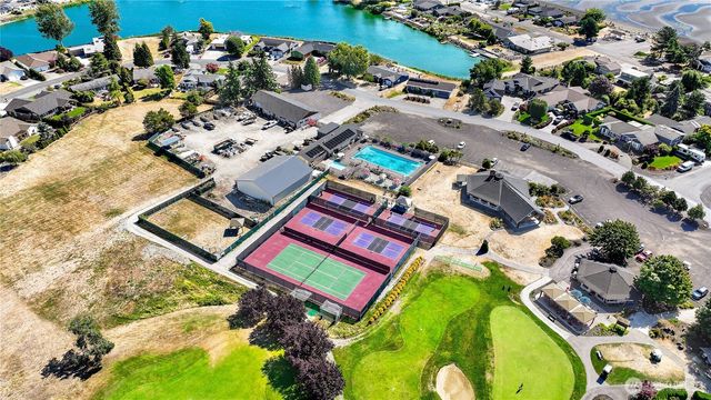 8103 Kayak Way, Blaine, WA 98230