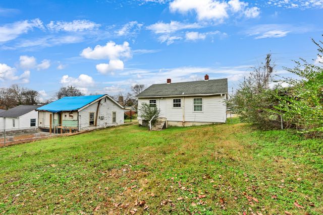 1254 Cedar St, Clarksville, TN 37040