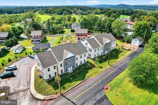 411 ISABELLE CT #201, Harleysville, PA 19438