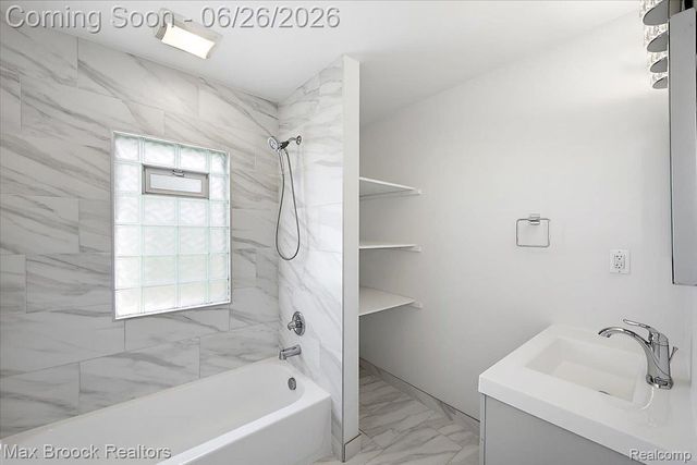 48023 Rex Street, Shelby Charter Township, MI 48317