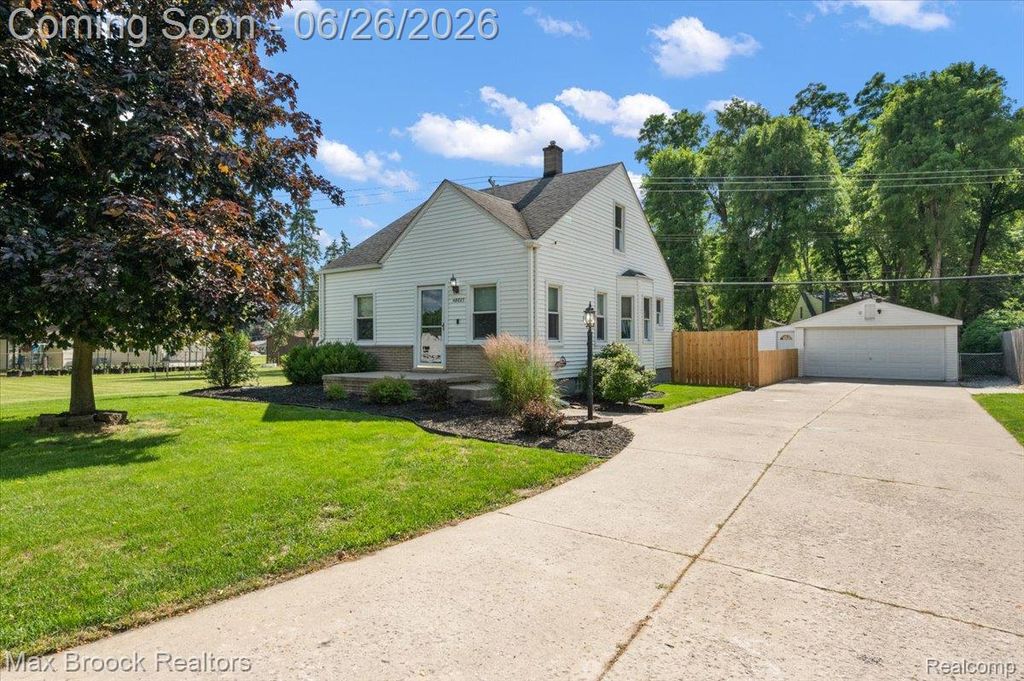 48023 Rex Street, Shelby Charter Township, MI 48317