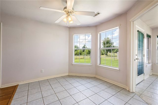 834 McCann Road, Rogers, AR 72758