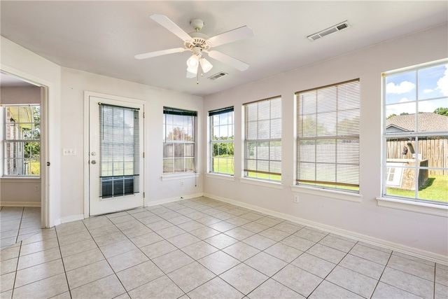 834 McCann Road, Rogers, AR 72758