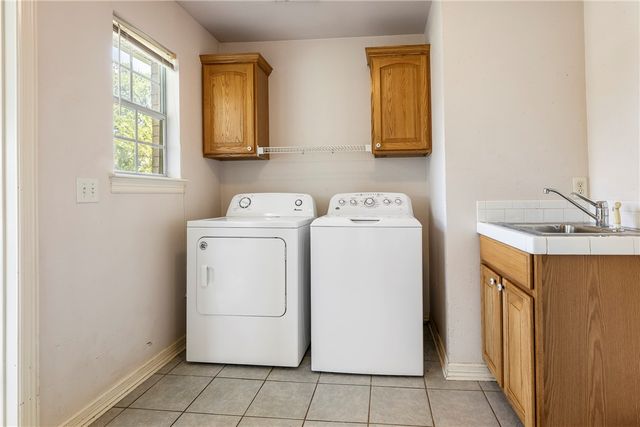 834 McCann Road, Rogers, AR 72758