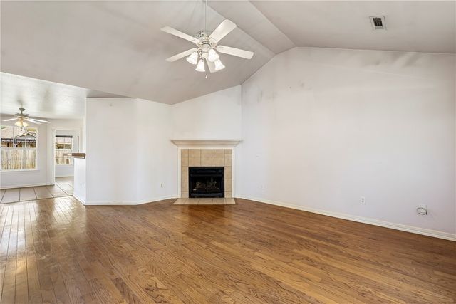 834 McCann Road, Rogers, AR 72758