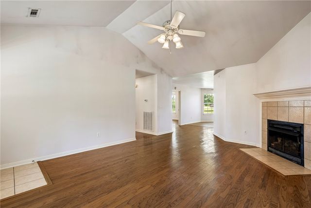 834 McCann Road, Rogers, AR 72758