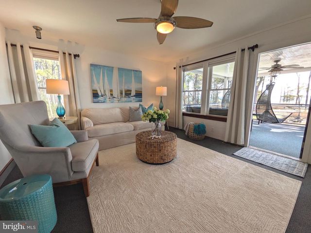 1307 BROADVIEW DR, Cambridge, MD 21613