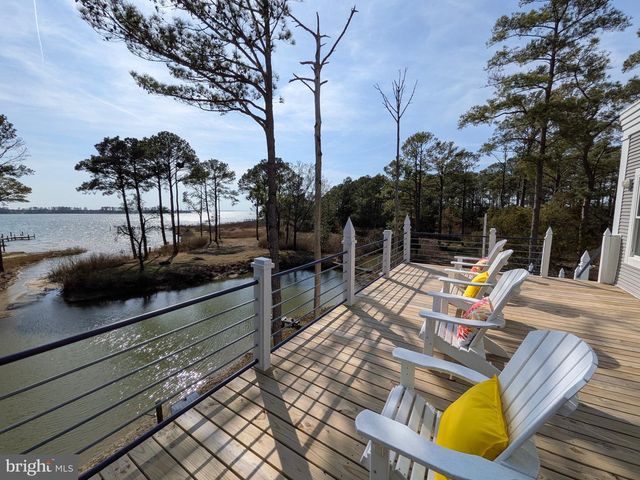 1307 BROADVIEW DR, Cambridge, MD 21613