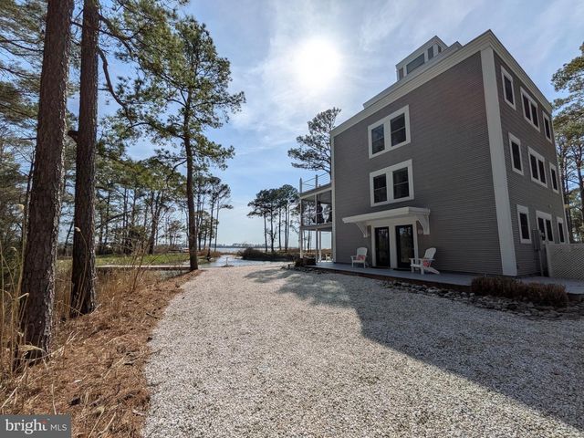 1307 BROADVIEW DR, Cambridge, MD 21613