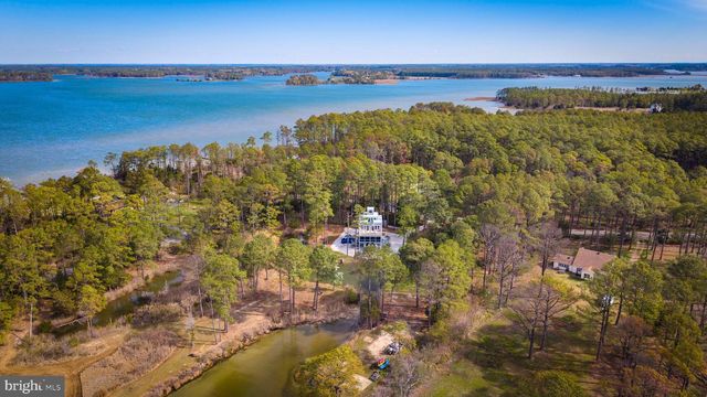 1307 BROADVIEW DR, Cambridge, MD 21613