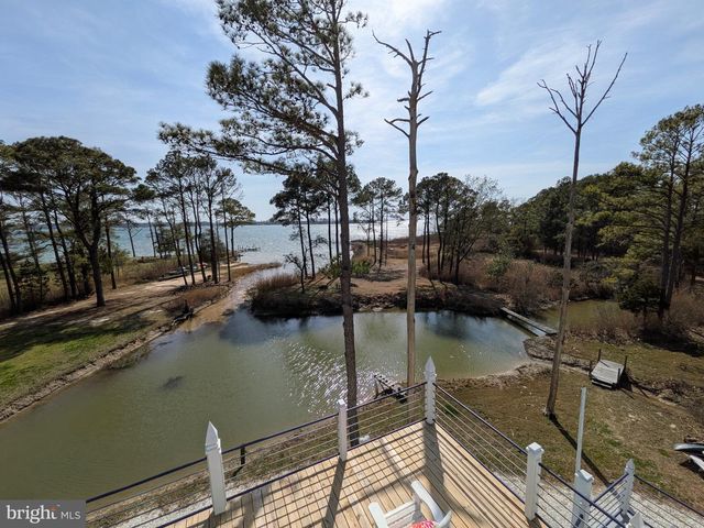 1307 BROADVIEW DR, Cambridge, MD 21613