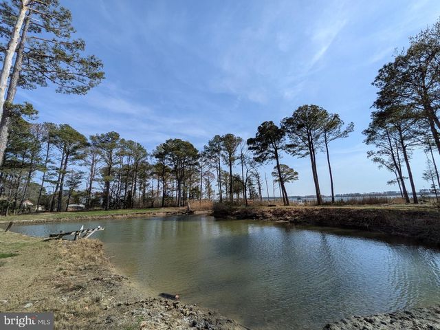 1307 BROADVIEW DR, Cambridge, MD 21613