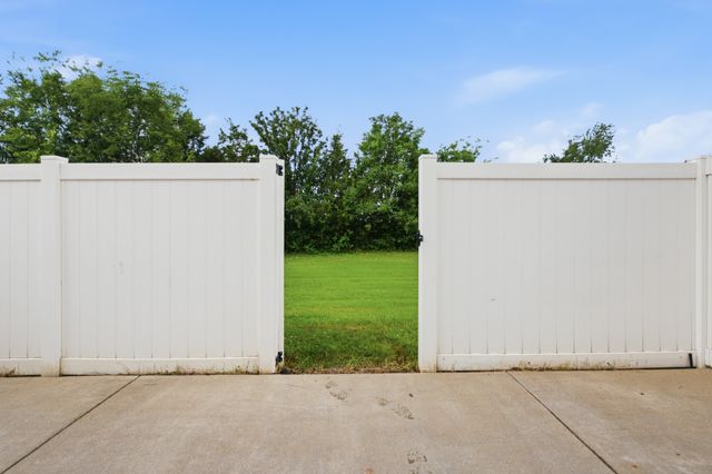 4708 Chelanie Cir, Murfreesboro, TN 37129