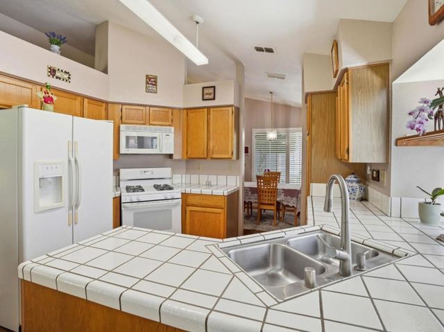 231 Breezewalk Drive, Vallejo, CA 94591